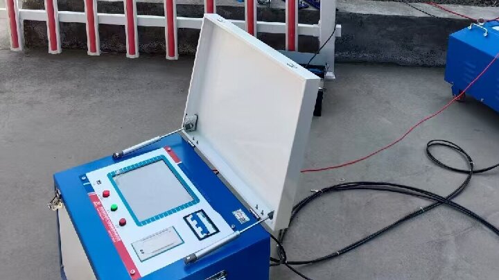 串聯(lián)諧振耐壓試驗(yàn)設(shè)備